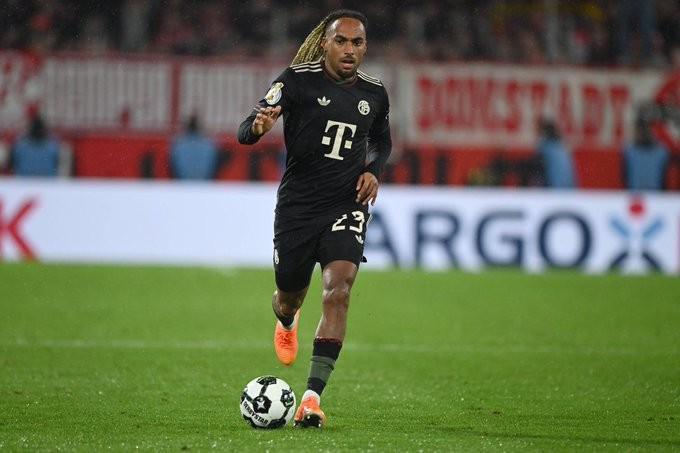 AG体育官方网站-慕尼黑日报：博埃因罕见的长期胃肠疾病未能参赛，体重也减轻